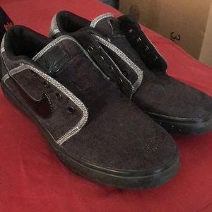 Nike Shoes | Nike Suketo Black/BlackGrey Size 9.5